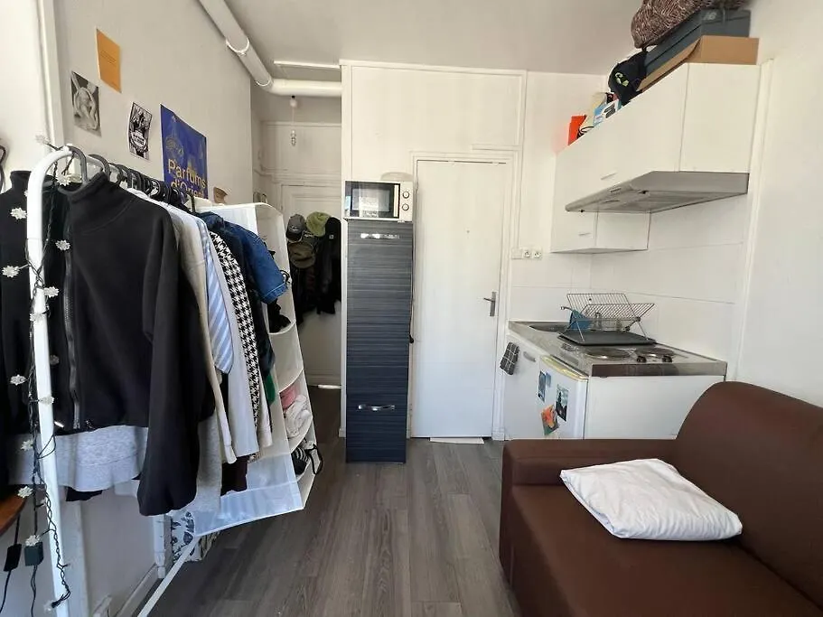 Studio Lumineux Vue Tour Eiffel Apartment Paris France